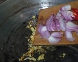 Foto langkah ke 3 dari resep Tumis Kol Daun Pepaya.