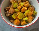 Foto langkah ke 4 dari resep Sambal Daging Tomat Hijau.