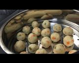 A picture of step 2 of Leftover upma suji balls.