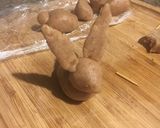 Foto del paso 3 de la receta: Pascua: Huevos y conejitos de mazapán 🐰