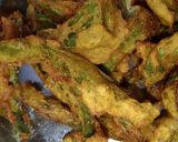 शिमला मिर्च के पट्टी पकौड़े (Shimla mirch ke Patti pakode recipe in hindi) रेसिपी चरण 3 फोटो