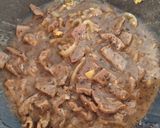 Foto langkah ke 5 dari resep Daging Sapi Lada Hitam.