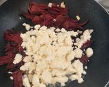 Foto del paso 1 de la receta: Nopal asado con requesón y flor de jamaica