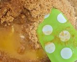 Foto del paso 2 de la receta: Cheesecake de dulce de leche con base de galletas y nueces