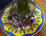 Foto del paso 2 de la receta: Chopitos en salsa verde