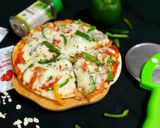 कैप्सिकम चीज़ मिनि पैन पिज़्जा (Capsicum cheese mini pan pizza recipe in Hindi) रेसिपी चरण 7 फोटो