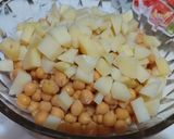 A picture of step 1 of Chat patti channa chaat.