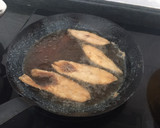 Foto del paso 2 de la receta: Palometa en salsa de tomate