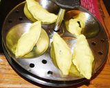A picture of step 8 of Sweet and savory Dumplings (Kozhukattai inTamil).