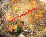 A picture of step 4 of Potato pakodi.