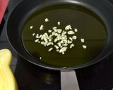 Foto del paso 2 de la receta: Garbanzos con acelgas