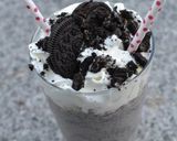 Foto langkah ke 5 dari resep Milkshake oreo.