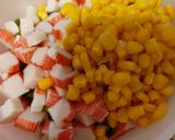 Majonézes surimi saláta recept fázis 2 fotója