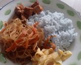 Foto langkah ke 7 dari resep Nasi Uduk Bunga Telang.