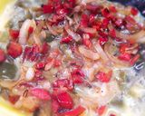 Foto del paso 2 de la receta: Tortilla de zapallitos y berenjena 🍆