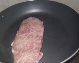 Foto langkah ke 2 dari resep Beef Steak with Brown Sauce, Mix vegetables, and S. Aglio Olio.