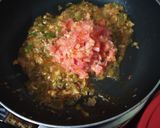 A picture of step 3 of Masala Pav.