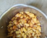 A picture of step 2 of Apple pie french toast.