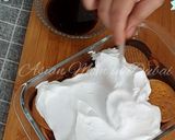 A picture of step 5 of Marie Biscuit Delight.