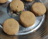 A picture of step 2 of Orange Bread balls.