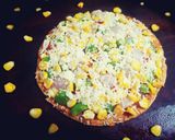 हेल्दी व्हिट बेस पिझ्झा (Healthy wheat pizza recipe in marathi) रेसिपी स्टेप 6 फोटो 