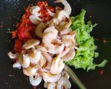 Foto langkah ke 3 dari resep Tumis Pedas Pare Udang.