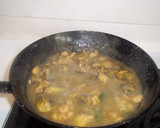 Foto del paso 12 de la receta: Alcachofas con gambas peladas y piñones