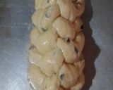Foto del paso 5 de la receta: Pan jalah dulce con chips de chocolate