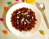 A picture of step 6 of Kala Chana Masala.