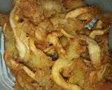Foto langkah ke 5 dari resep Jamur goreng tepung.