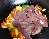 Foto langkah ke 2 dari resep Sambal goreng ati ayam.