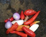 Foto langkah ke 1 dari resep Sambel oncom.