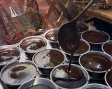 Gambar langkah 7 resipi Kek coklat lembap.