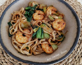 Foto del paso 13 de la receta: Pak choi salteado con langostinos