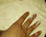 صورة لخطوة 4 من وصفة بيتزا 🍕 بالعجينة الأصلية الايطالية 😋🇮🇹