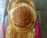 A picture of step 3 of Vanilla american pancakes.