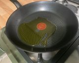 Une image de l'étape 7 de Navets et poivrons à la crème, aneth et bouillon de gambas.