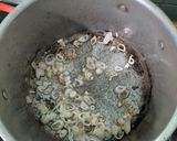 Hình bước làm 2 của món Tôm rim