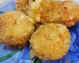 Foto langkah ke 6 dari resep Cheesy mashed potato (perkedel kentang isi keju).