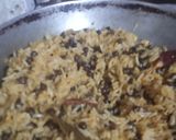 A picture of step 4 of Black vatana pulao.