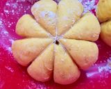 Hình bước làm 5 của món Bánh mì bí đỏ
