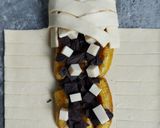 Foto langkah ke 2 dari resep Banana Strudel.