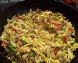 Foto del paso 14 de la receta: Fideos de arroz salteados estilo oriental