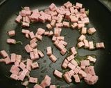 Foto del passaggio 1 della ricetta Fusilli con prosciutto cotto e salsa di pecorino