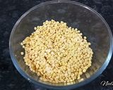 A picture of step 2 of Chana Dal Vada.