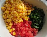صورة لخطوة 1 من وصفة شرحات الخيار مع الجبنة 😋