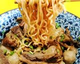 รูปขั้นตอนการทำที่ 4 ของ บะหมี่แห้งเนื้อตุ๋น