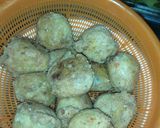 A picture of step 5 of Yam balls.