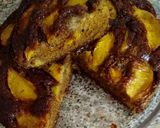 Foto del passaggio 3 della ricetta Torta integrale alla frutta profumata di canella