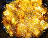 A picture of step 6 of Kathal Masala.